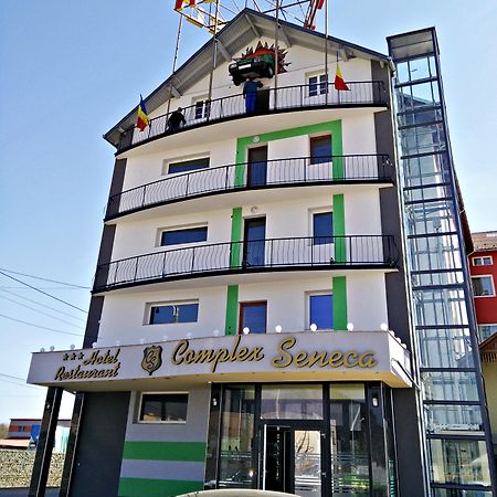 Hotel Seneca Baia Mare Eksteriør billede