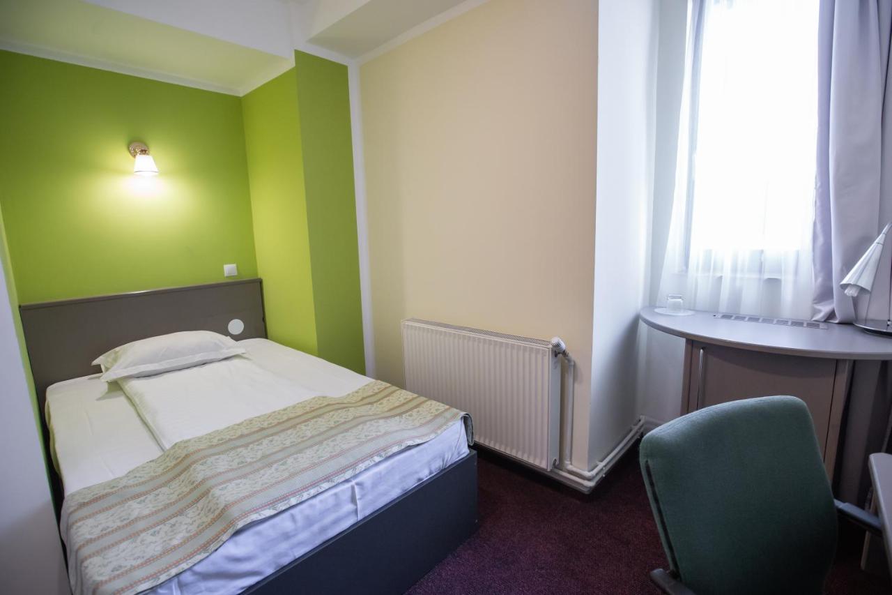 Hotel Seneca Baia Mare Eksteriør billede