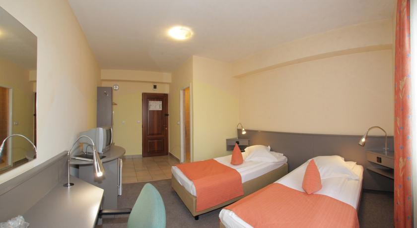 Hotel Seneca Baia Mare Eksteriør billede