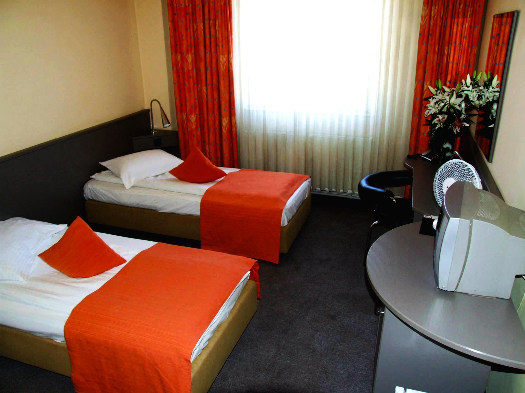 Hotel Seneca Baia Mare Eksteriør billede