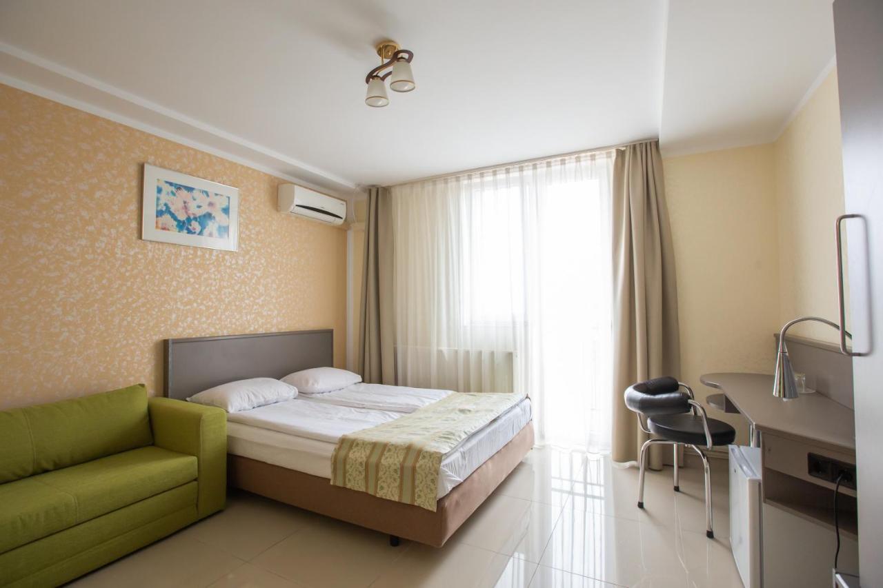Hotel Seneca Baia Mare Eksteriør billede